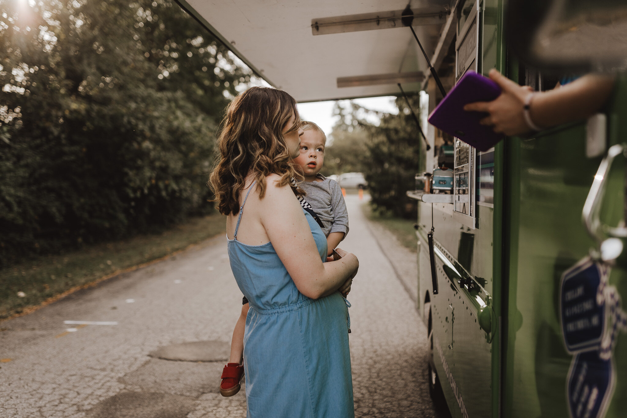 Gahanna-Ohio-Farmers-Market-Family-Photos-Erika-Venci-Photography