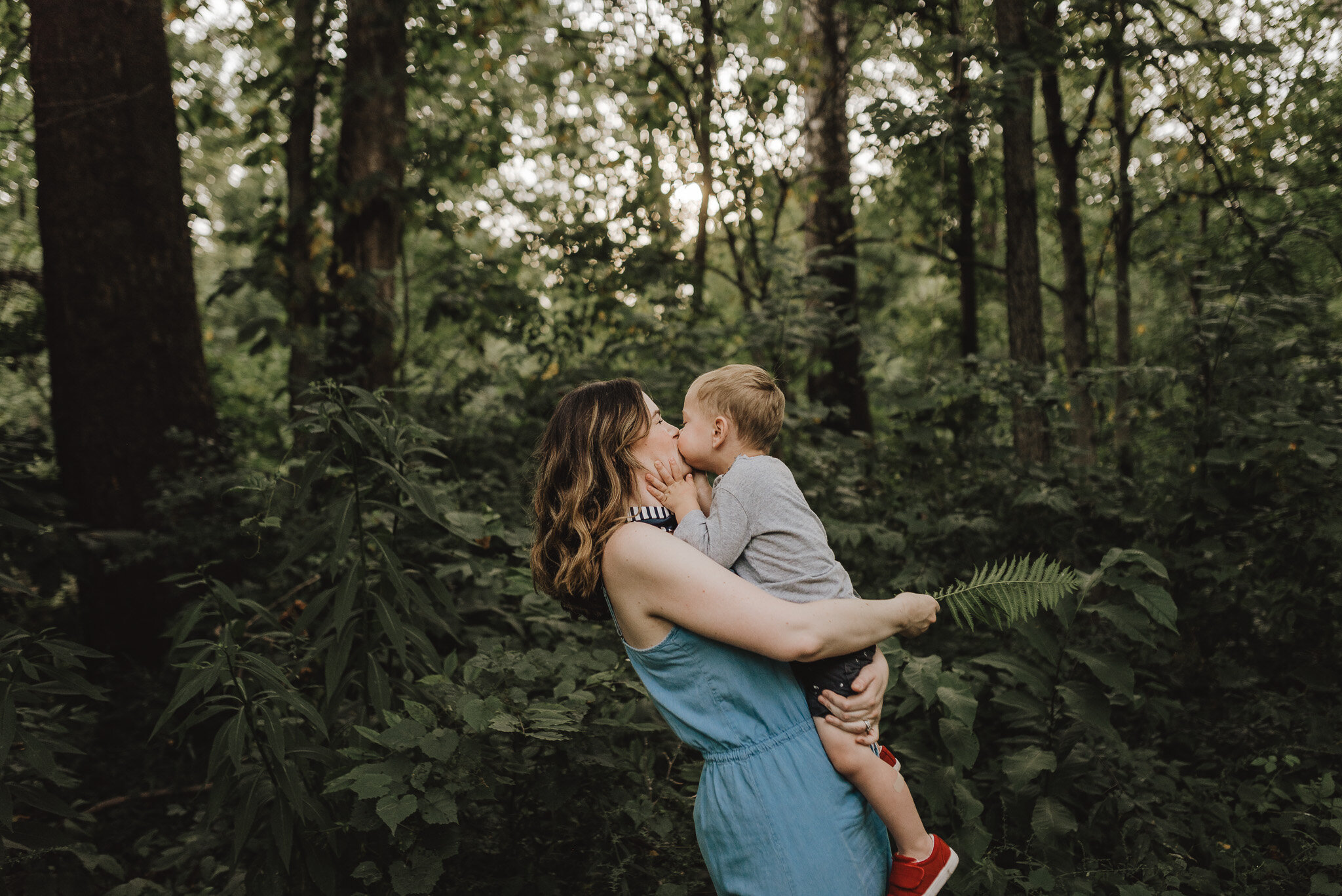 Gahanna-Ohio-Creekside-Family-Photos-Erika-Venci-Photography