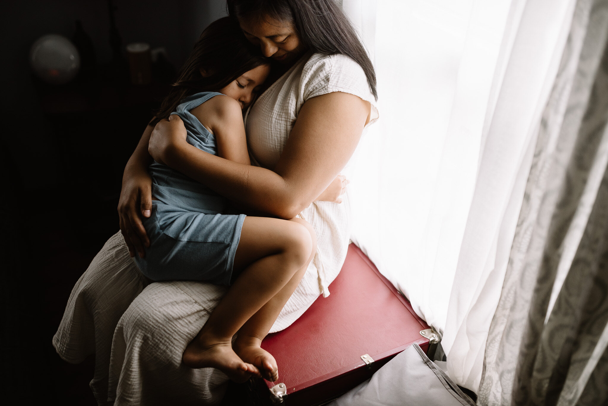 Breastfeeding-Photo-Session-Columbus-Ohio-by-Erika-Venci-Photography