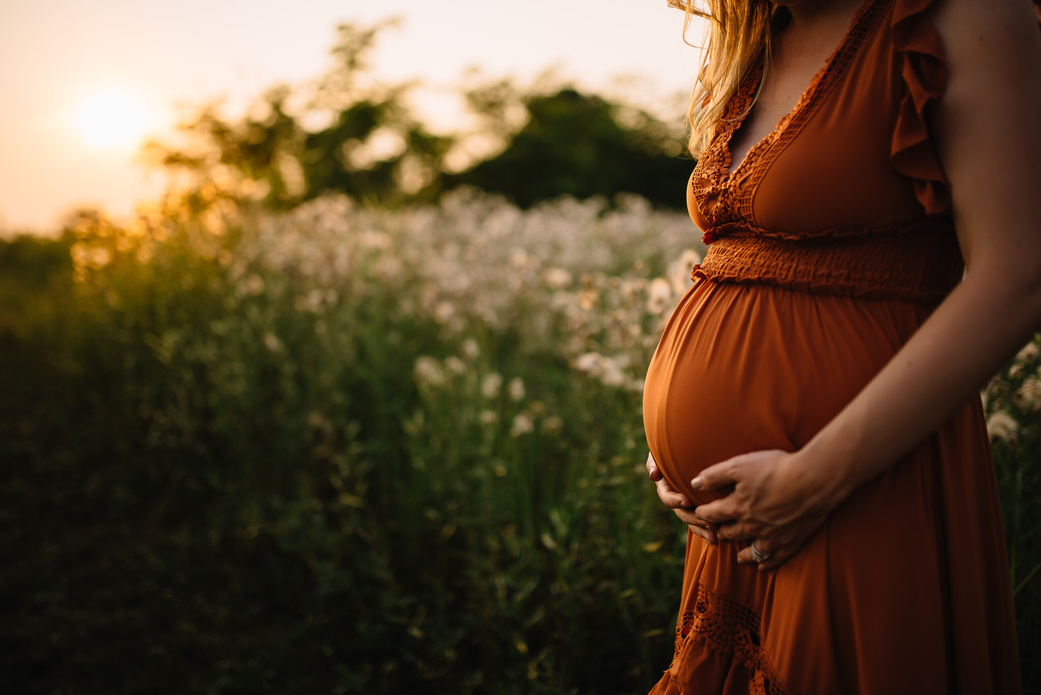 sunset-maternity-photographer-columbus-ohio-erika-venci-photography