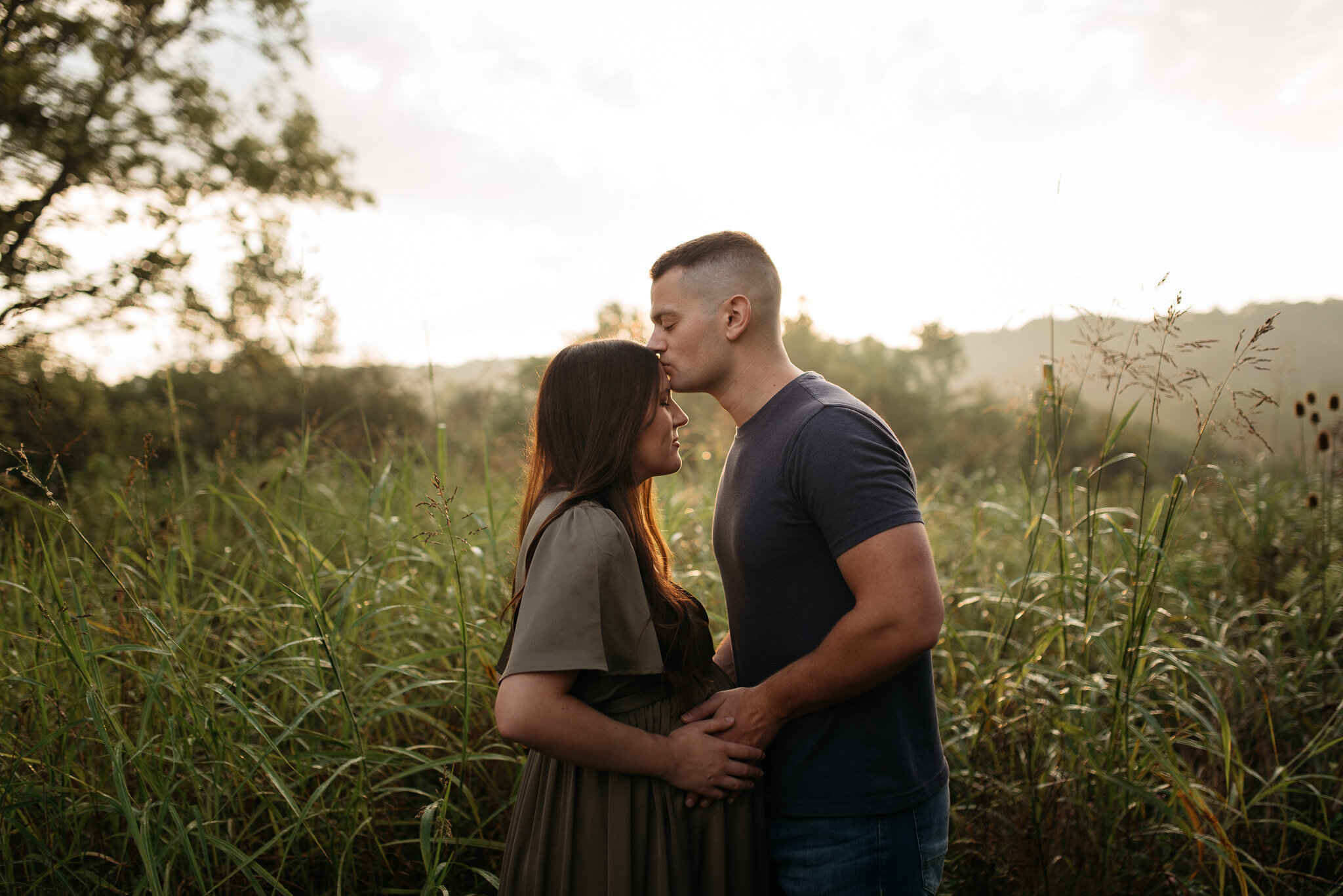 Maternity-Photos-Sunrise-Columbus-Ohio-Photographers