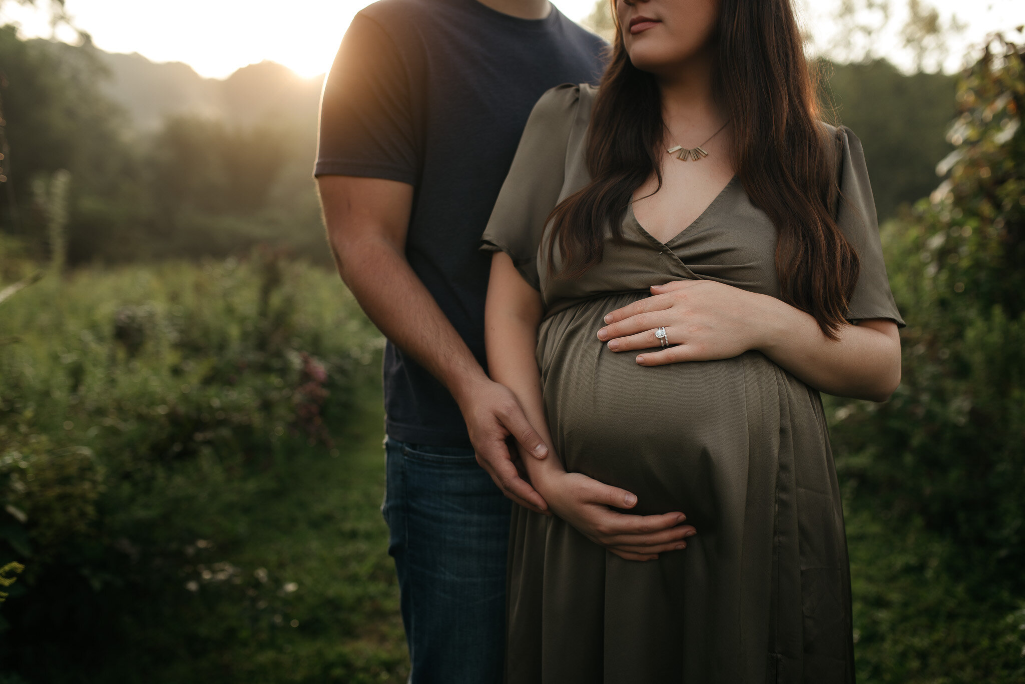 Maternity-Photos-Sunrise-Columbus-Ohio-Photographers