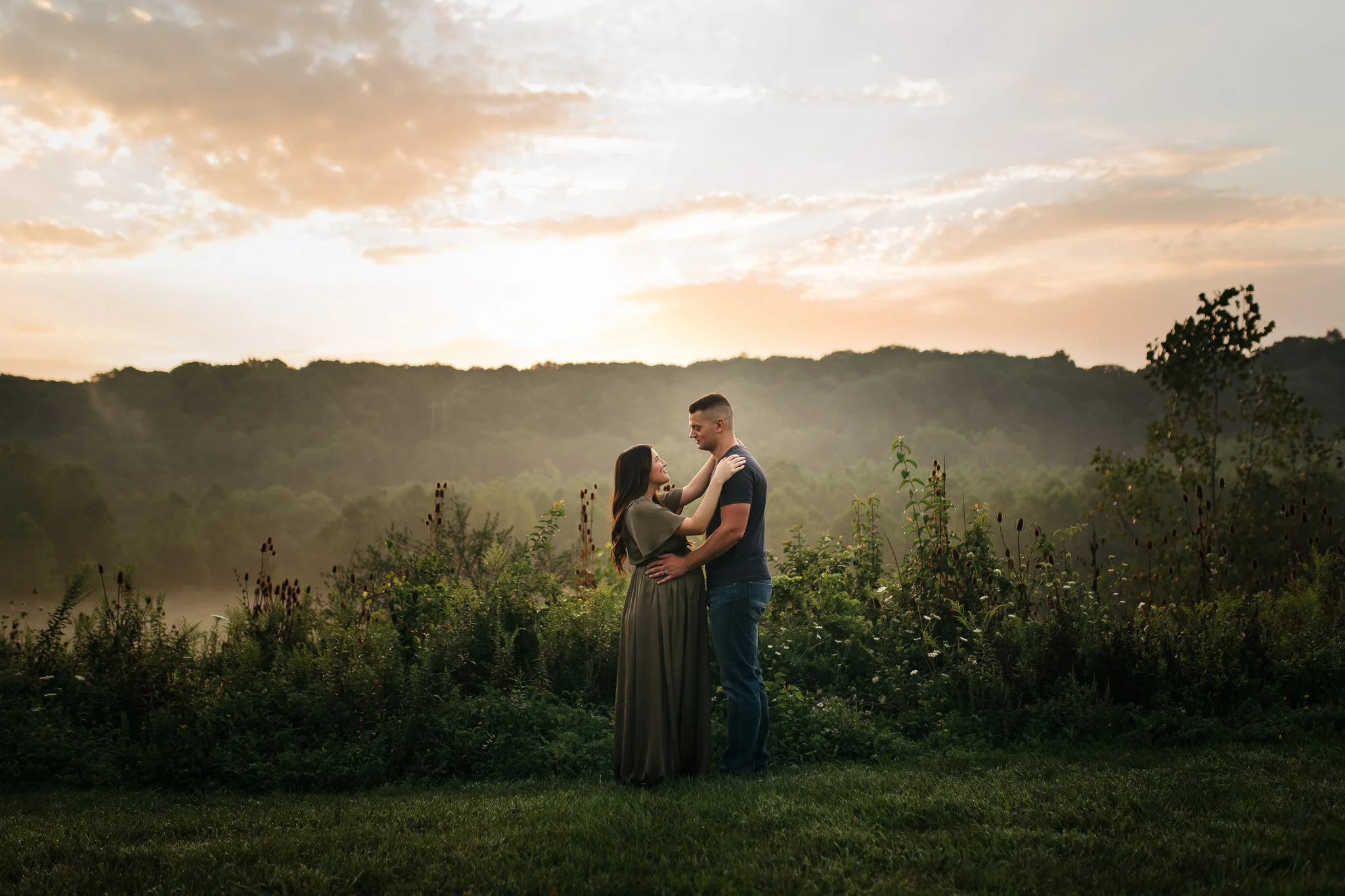 Dreamy Sunrise Maternity Photos in Columbus Ohio