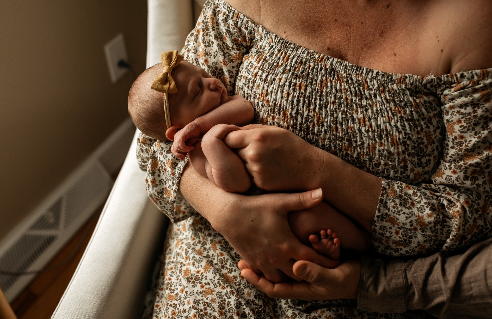 Lifestyle-Newborn-Photographer-Columbus-Ohio