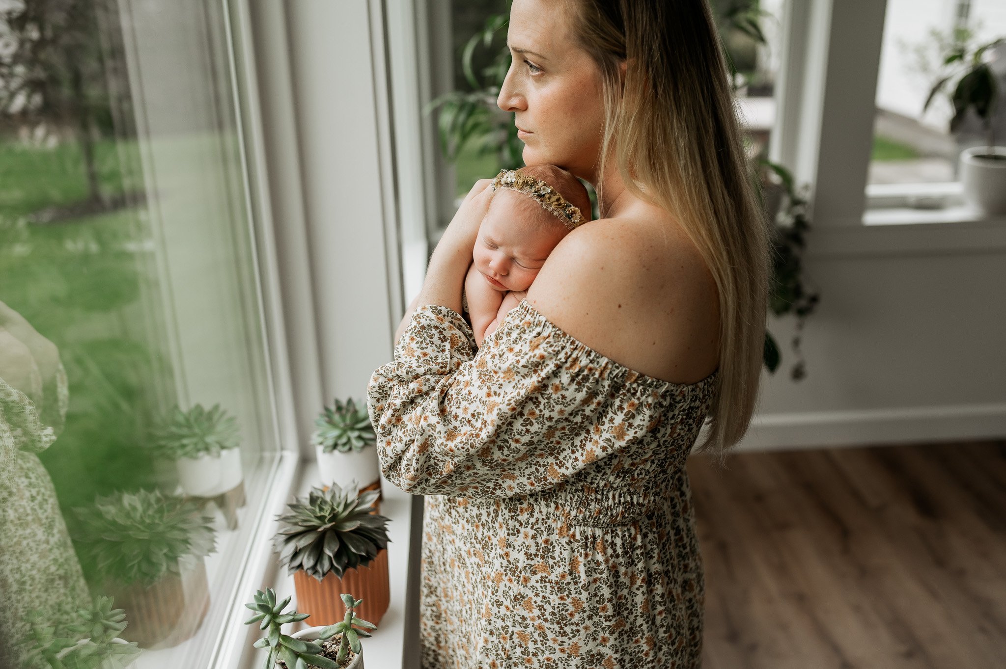 Lifestyle-Newborn-Photographer-Columbus-Ohio