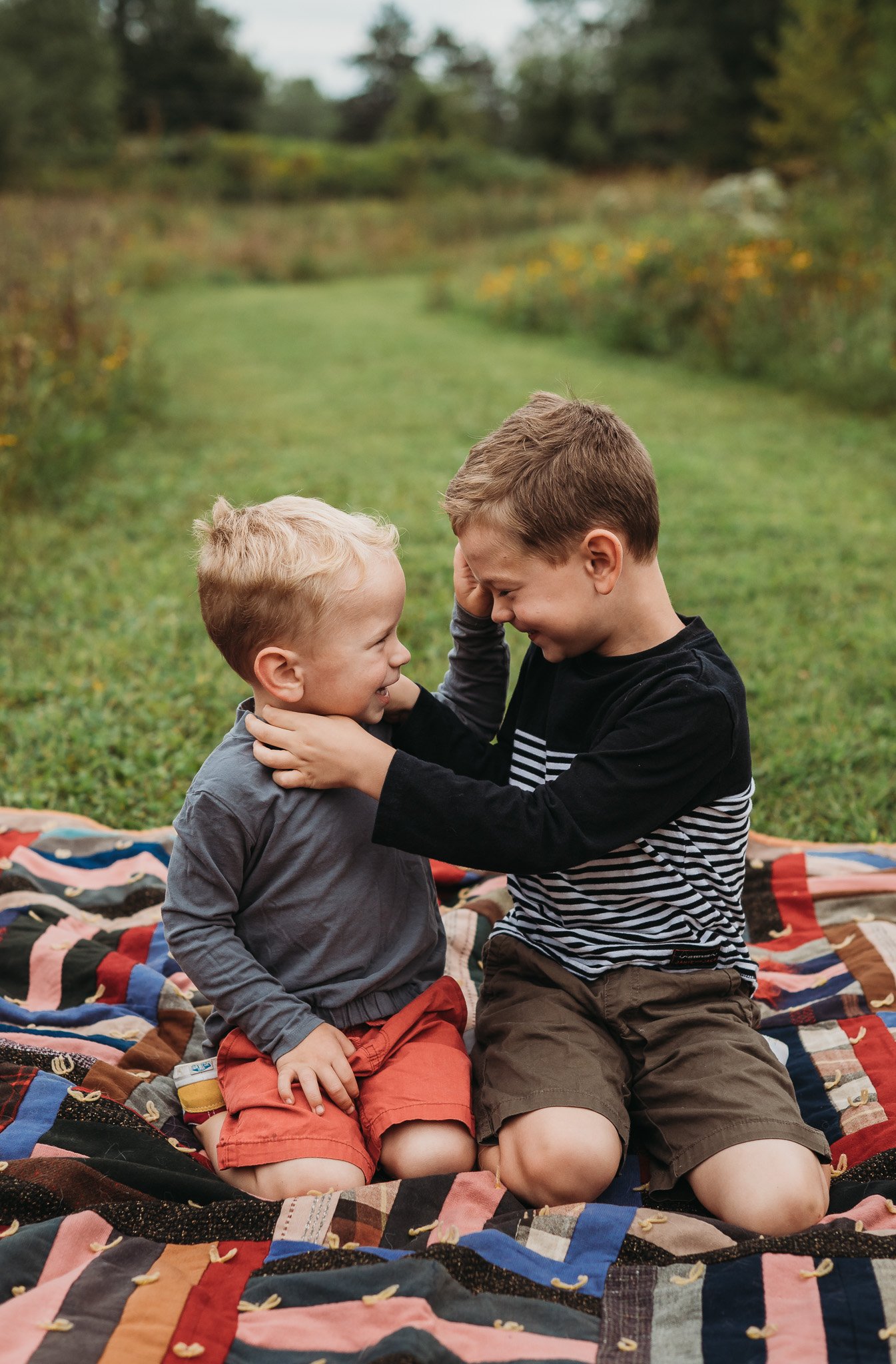 Fall-Family-Photos-Columbus-Ohio-Erika-Venci-Photography