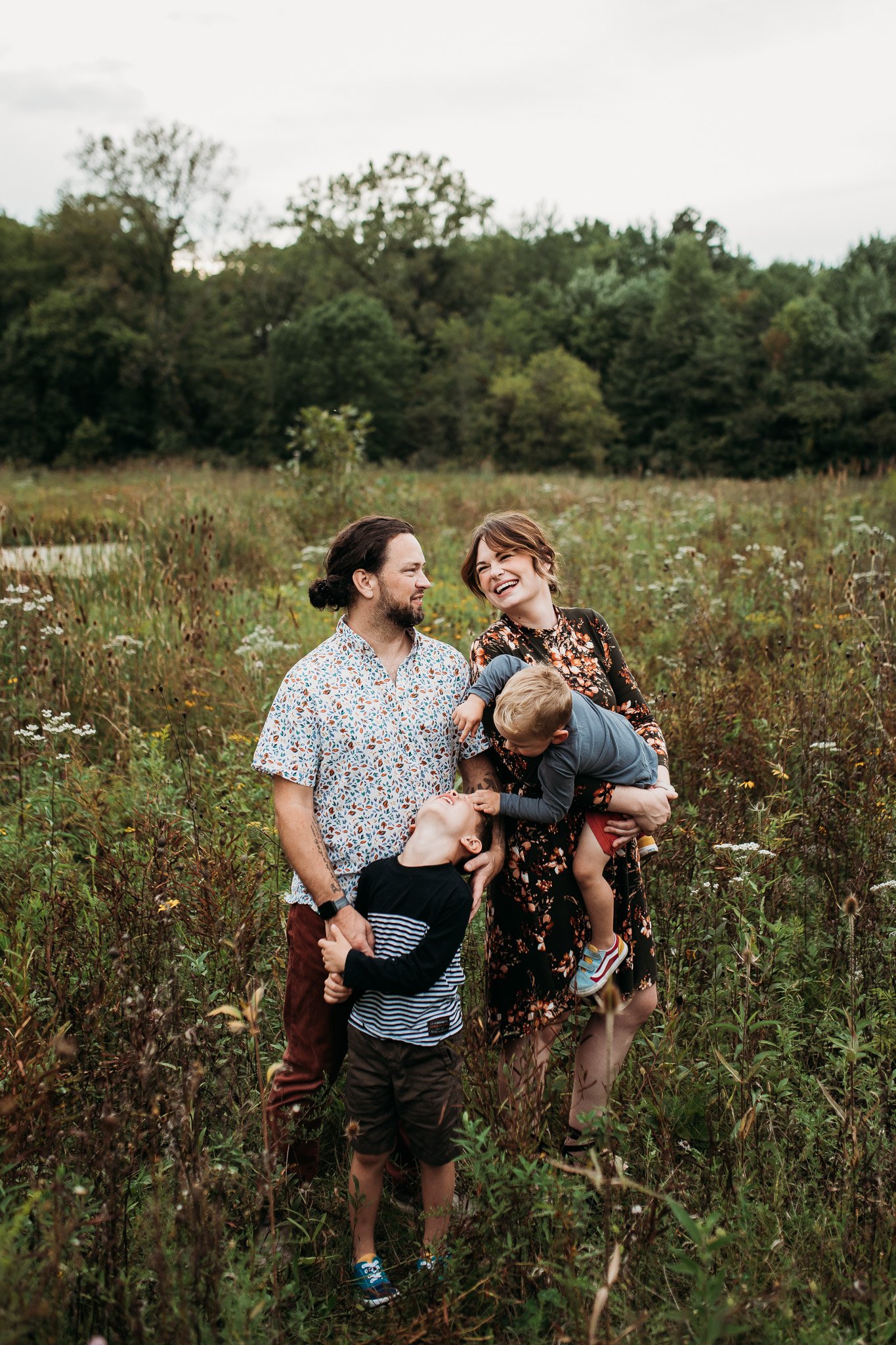 Fall-Family-Photos-Columbus-Ohio-Erika-Venci-Photography