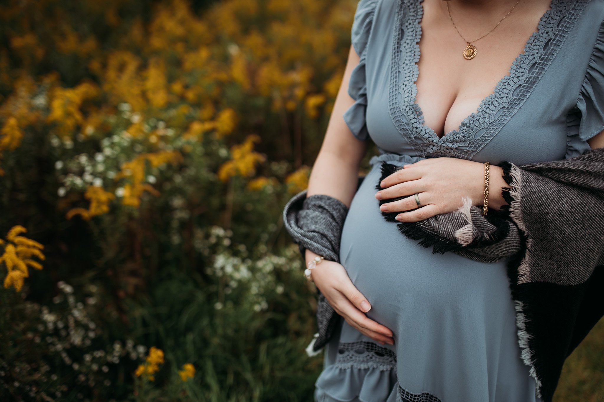 Maternity-photos-columbus-ohio-erika-venci-photography