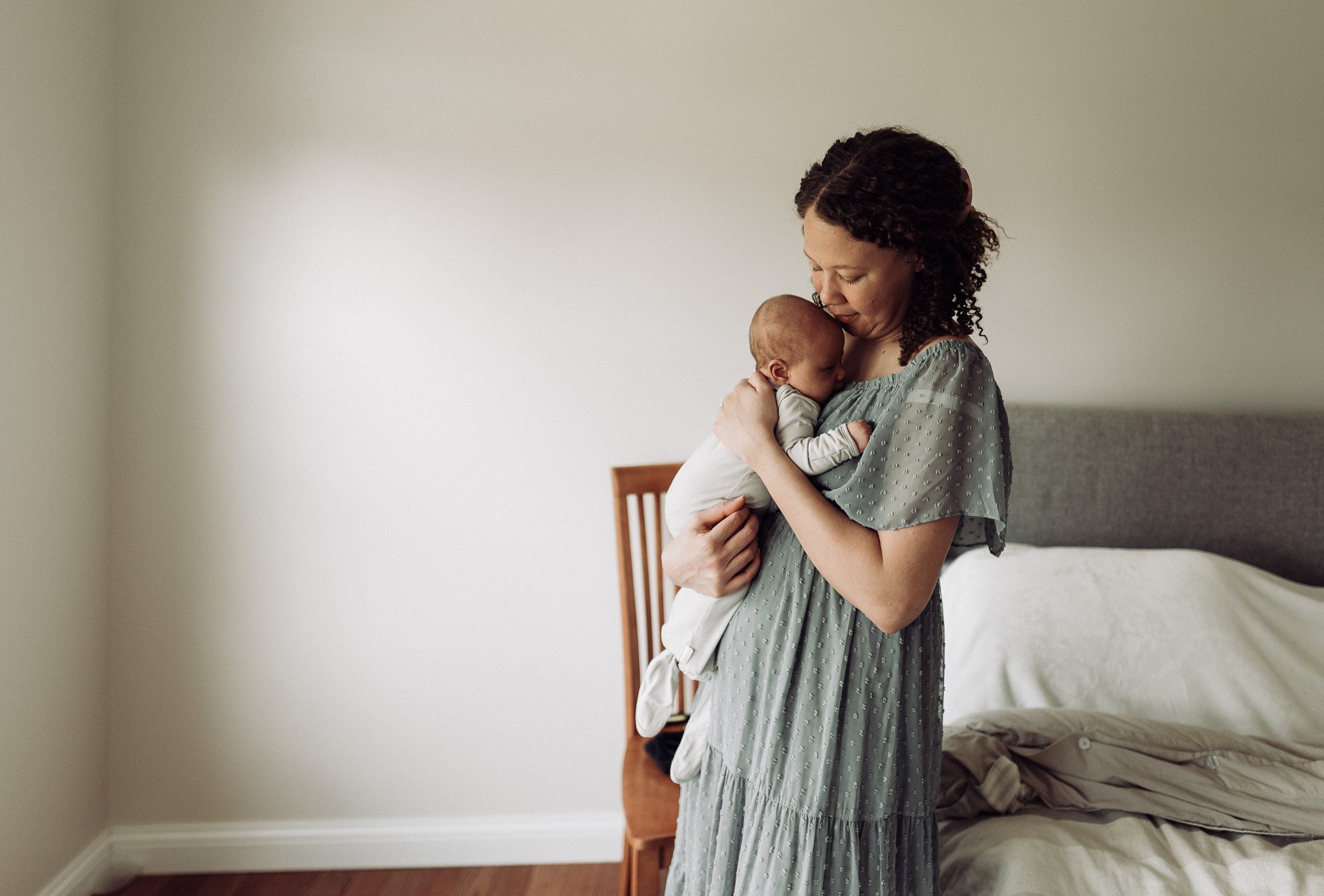 In-home-newborn-photos-columbus-ohio-erika-venci-photography