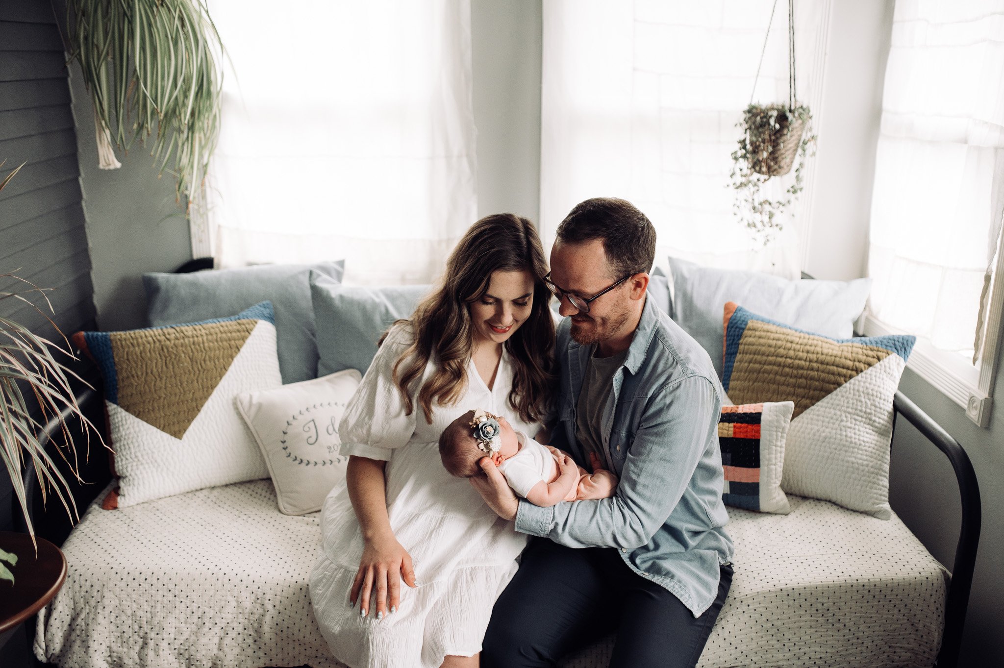  Columbus-Ohio-Lifestyle-Newborn-Photographers-Erika-Venci-Photography