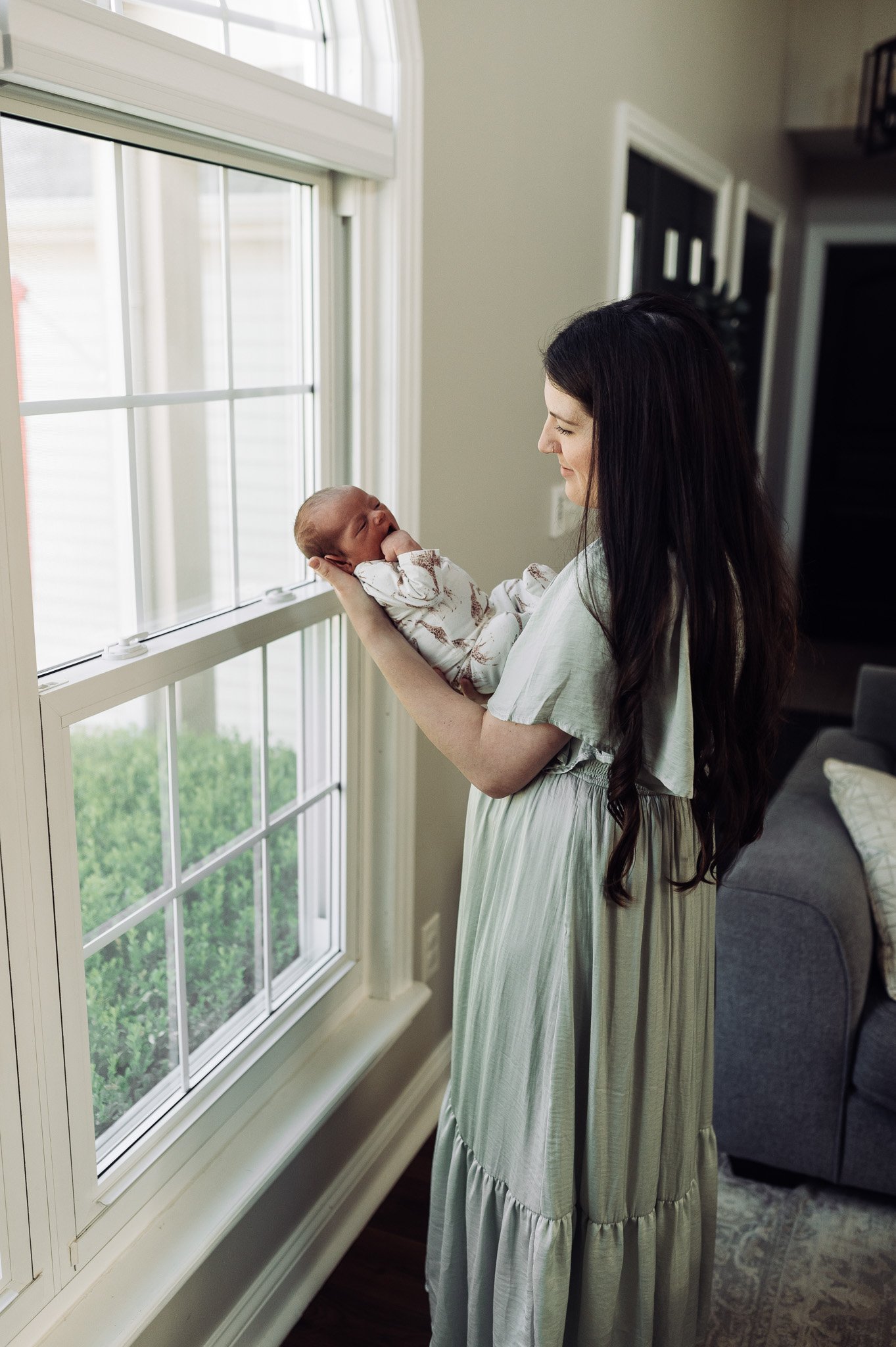   In-home-newborn-photographer-lewis-center-ohio-erika-venci-photography