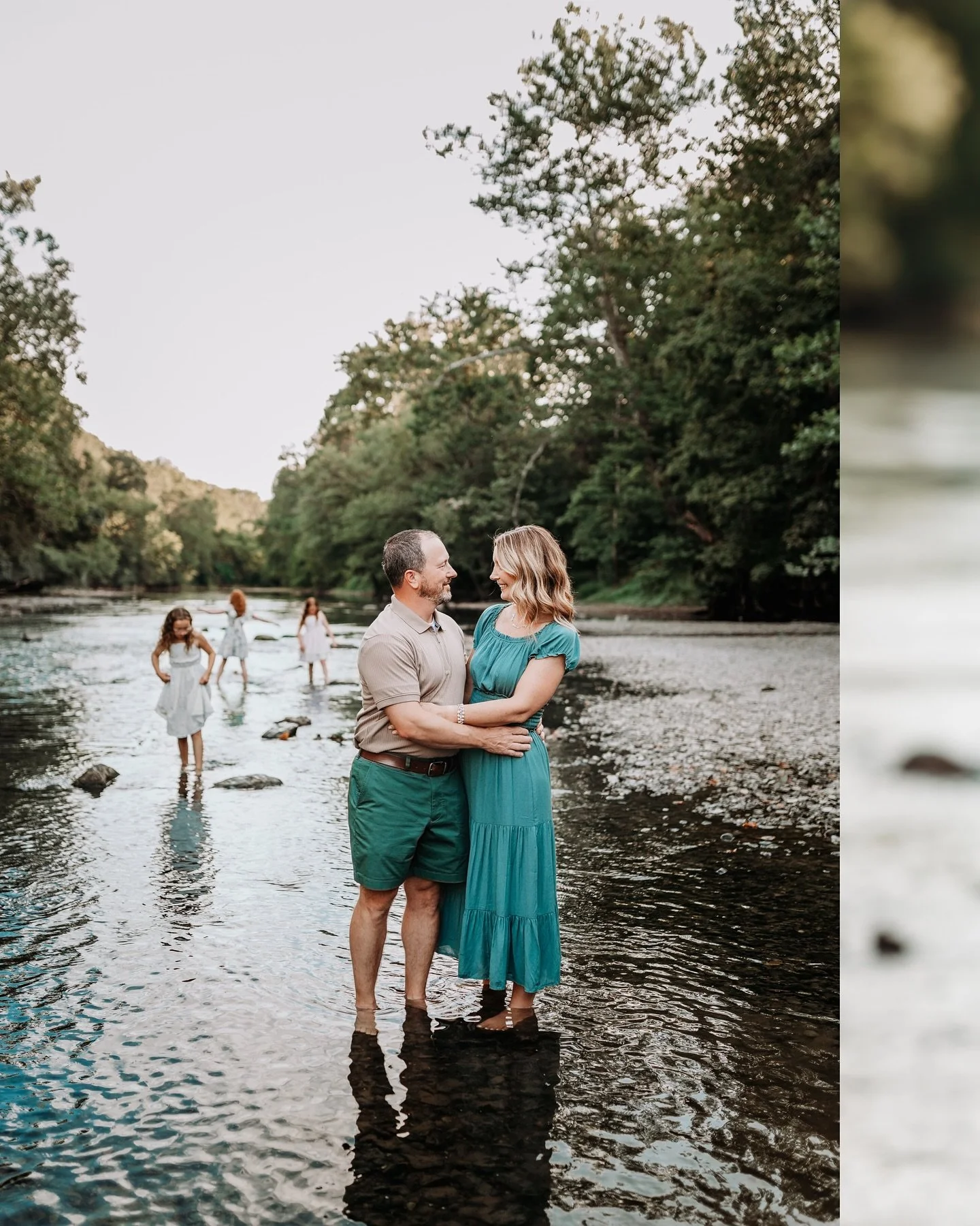 Creek days are the best days ✨ 

I loved hanging out with this sweet family!

#columbusohmom #columbusmoms #columbusohio #columbuslife #columbusphotographer #columbusfamilyphotographer #lewiscenterohio #lewiscenterphotographer #ohiomoms #ohiofamilyph