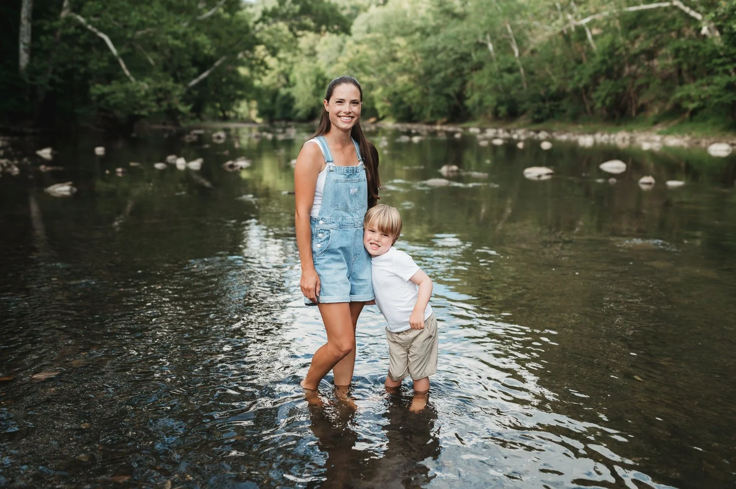 Natural Family Photography in Columbus Ohio | Creek Minis