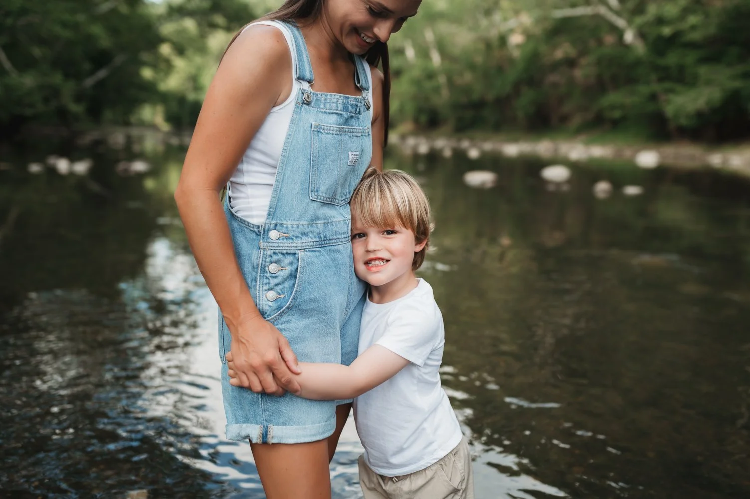 Natural Family Photography in Columbus Ohio | Creek Minis