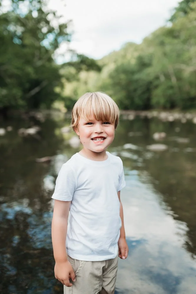Natural Family Photography in Columbus Ohio | Creek Minis