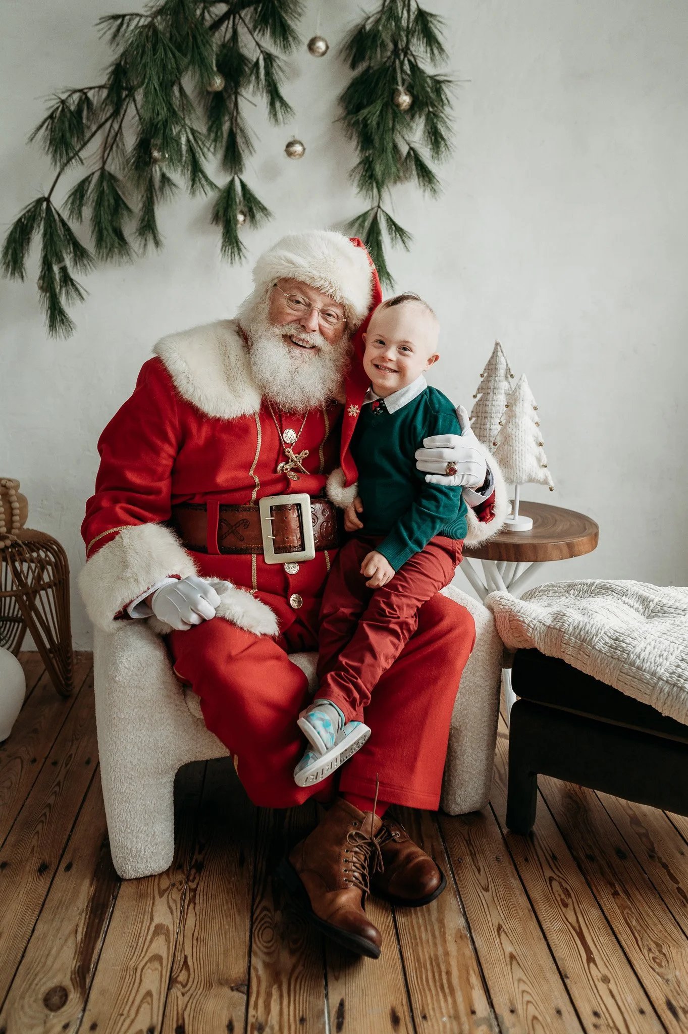 Santa Photos near Lewis Center Ohio