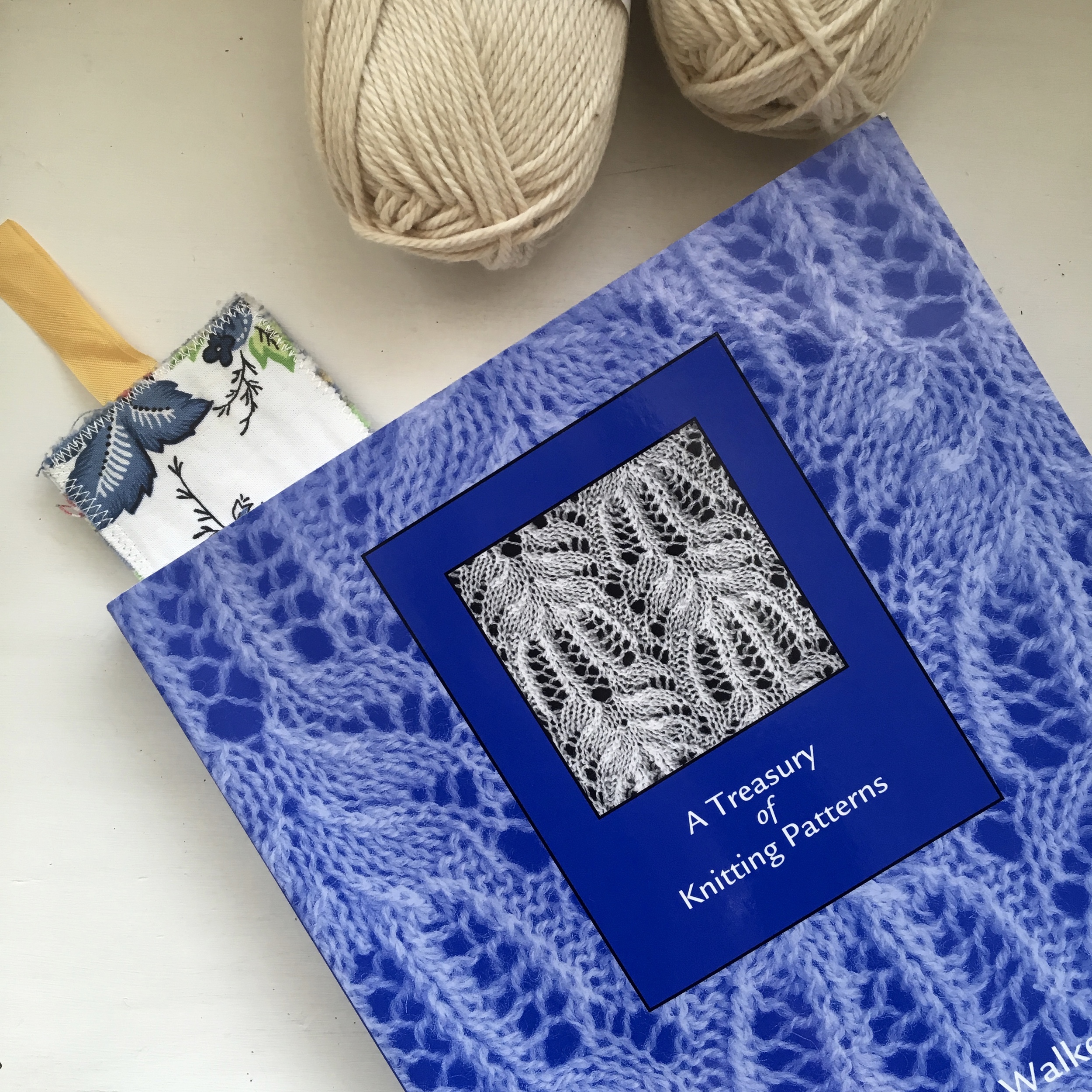 Knitting Books, First Treasury of Knitting Patterns