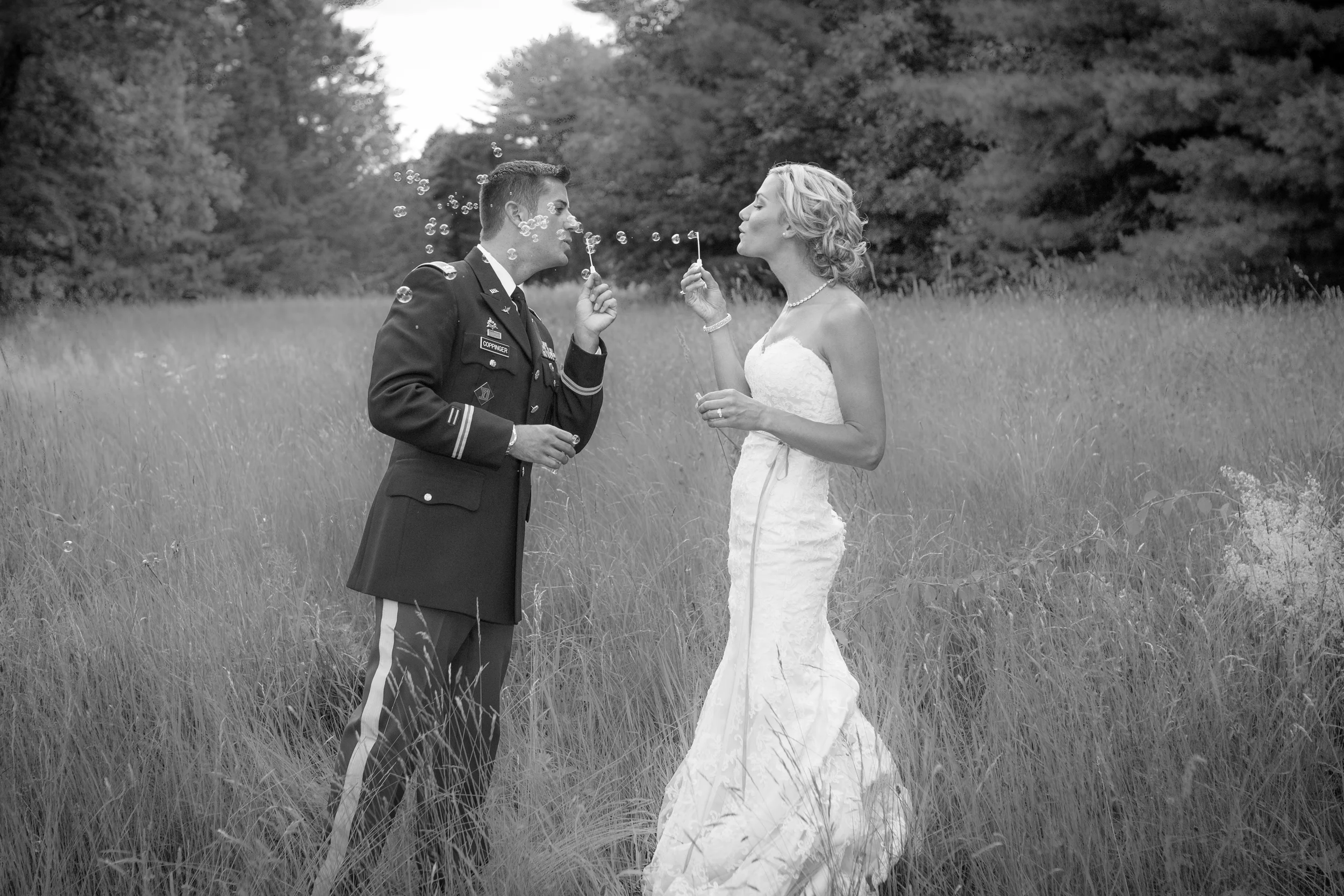 wedding blowing bubbles fun moraine farm beverly ma .jpg