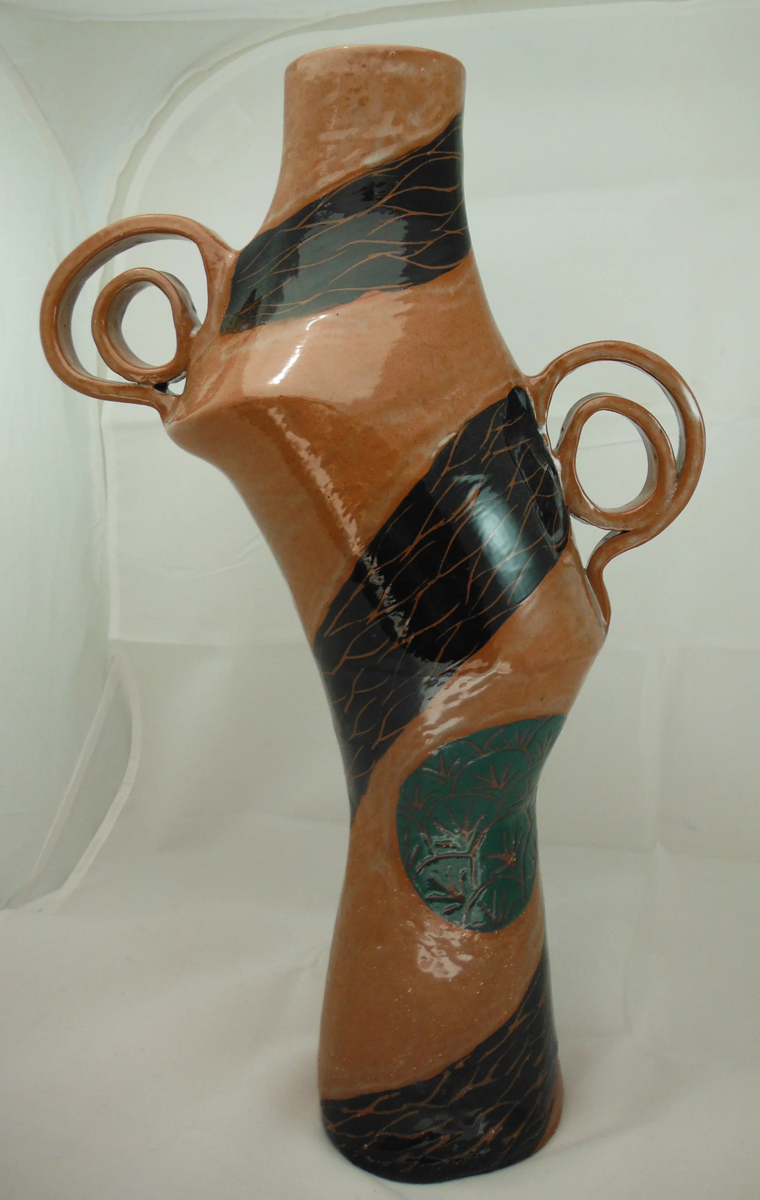 Vase red clay w:turq circle 2.JPG