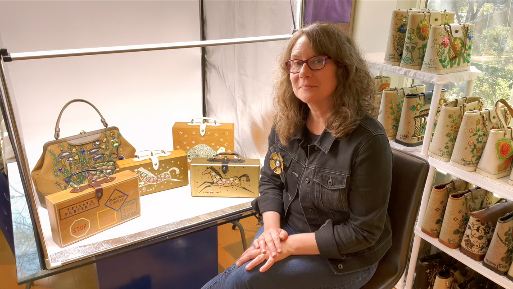  "Only one of these is an original, authentic Enid Collins bag. Can you tell which one it is?" Laura Seargeant Richardson, founder of the Collecting Collins project to document all 766 copyrighted Enid Collins designs, helps us learn to judge. Credit