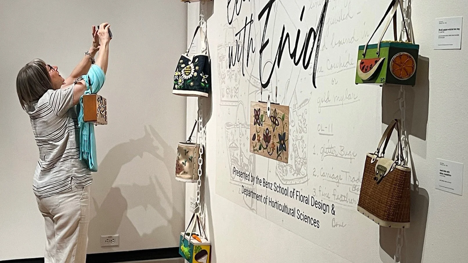 Final fun shots at the "Elements with Enid" show at with lots of friends new and old. The show runs at @tamugalleries through May 10 &ndash;&ndash; get on in here!

#enidcollins #collinsoftexas #texasfashion #vintagehandbags #vintagefashion