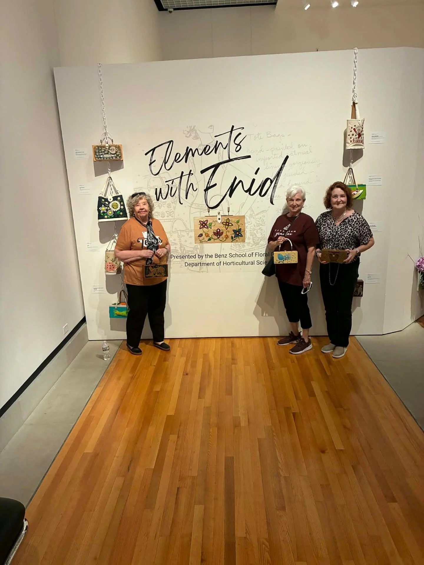More of "Those Collins Girls" are taking fun field trips to College Station to see the gorgeous and glittery "Elements with Enid" show by @wendyosburn's amazing floral art students at @tamugalleries. Jane L Gray (wearing "tex