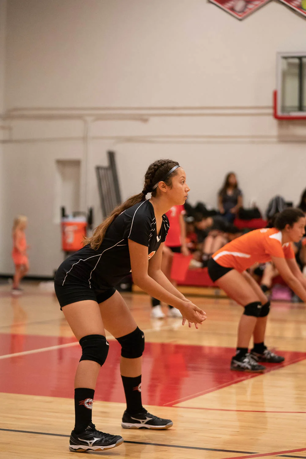 20180904 VarVolleyballVsMcFarland_052.jpg