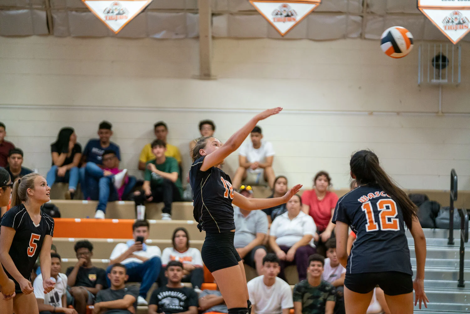 20190827_VolleyballVAR_West_172.jpg