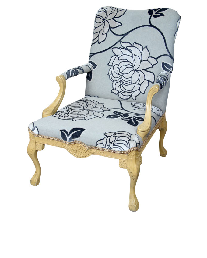 stradivari chair n200,000