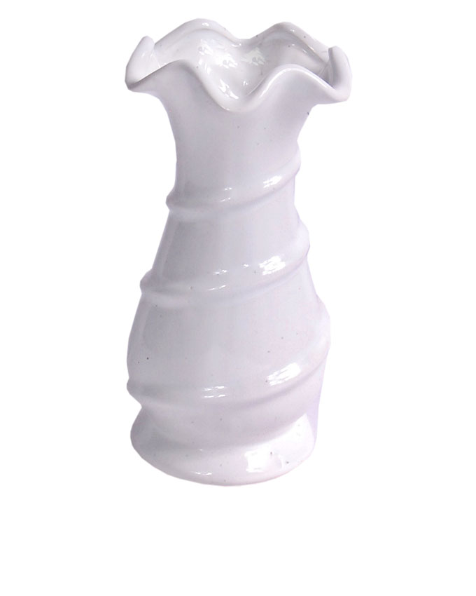 new mali white ceramic vase -17cm n3,000
