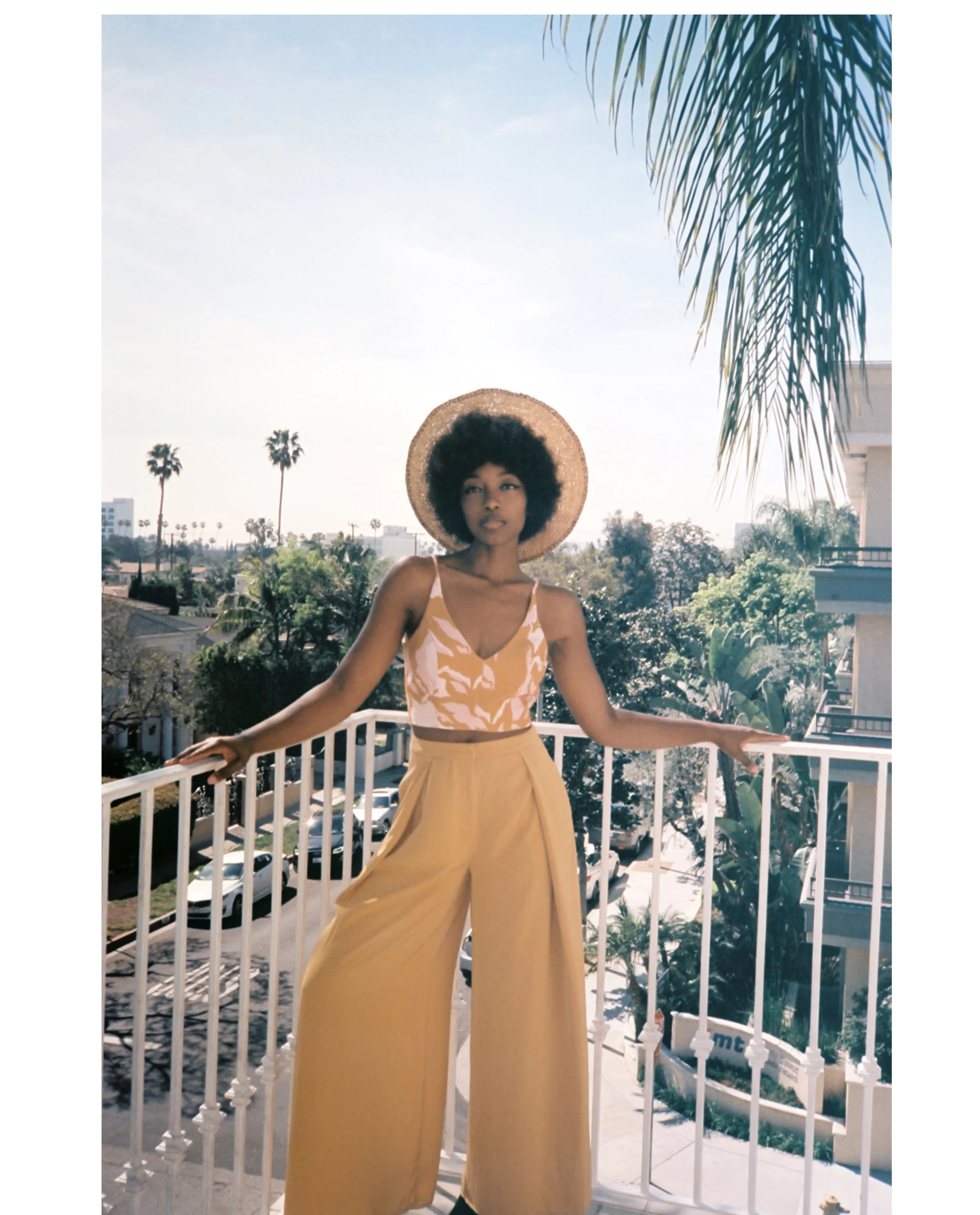 Koko_Celeste_998-hats2.jpg