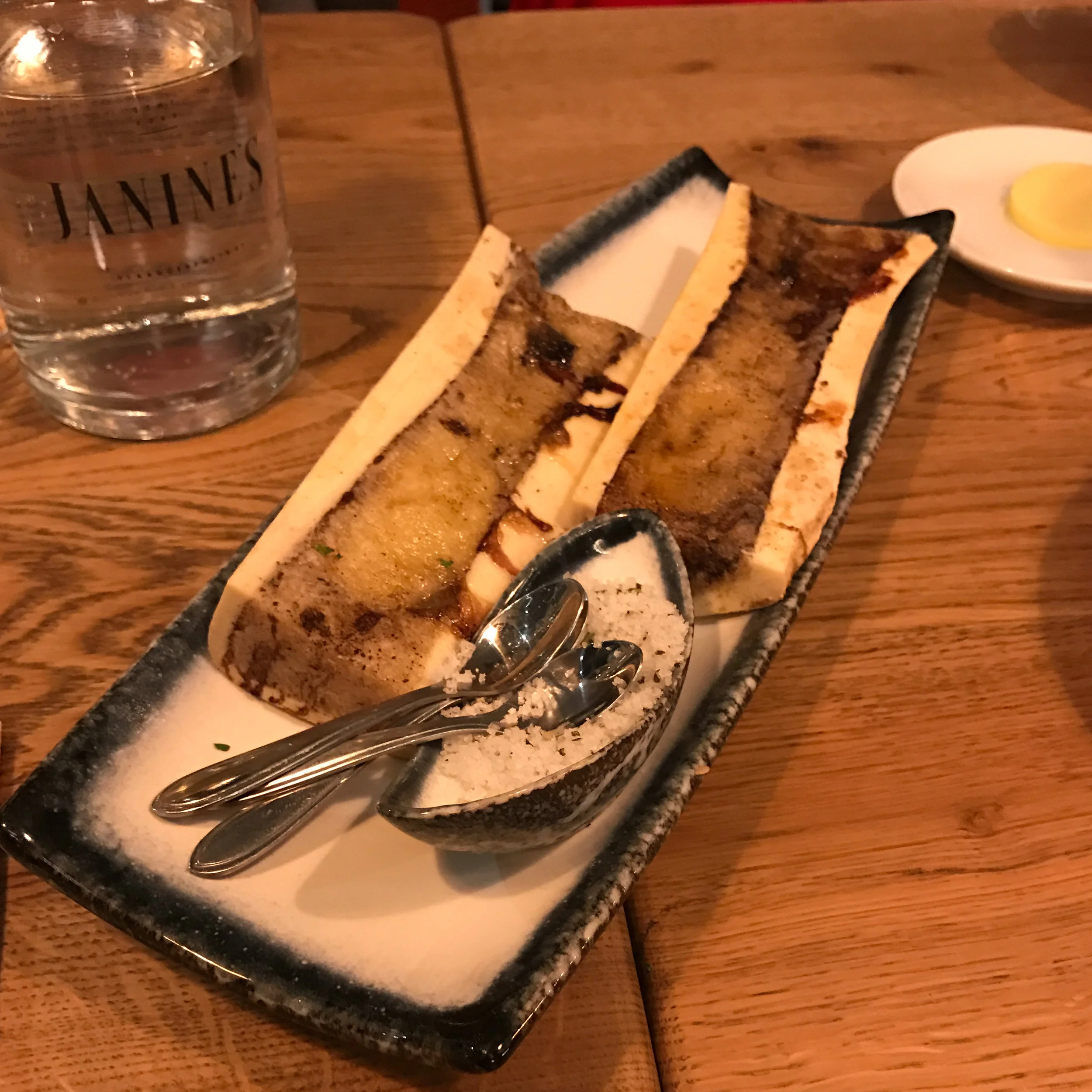 dining, food reviews, restaurant review, restaurants Gent, Naturell review, Karel de Stoute review, Carte Blanche review, Pakhuis review, food Gent, christmas restaurant Gent, New Years Eve restaurant Gent, reservations Gent, Janines Gent, Janine's