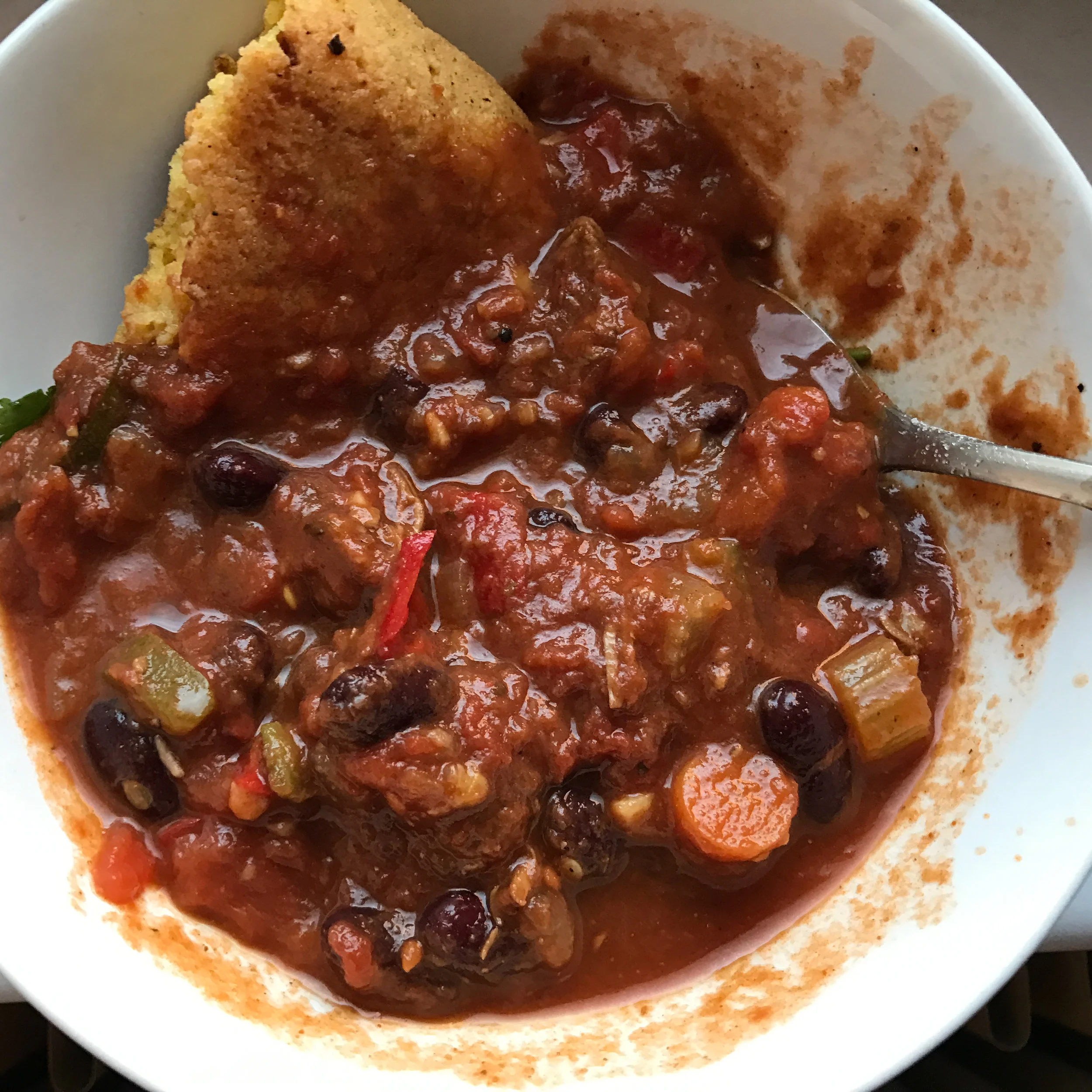 Lunch : Some days, I have a mid morning snack, some days no. For lunch, I typically need something fast. Even though I work at home when I'm not at a race, I don't really take a lunch break. So I look for something I can throw in a pan and return to 5-10 minutes later. Today, it was leftover chili with homemade gluten-free, dairy-free cornbread. The bread was a bit too dry but the chili was fantastic.
