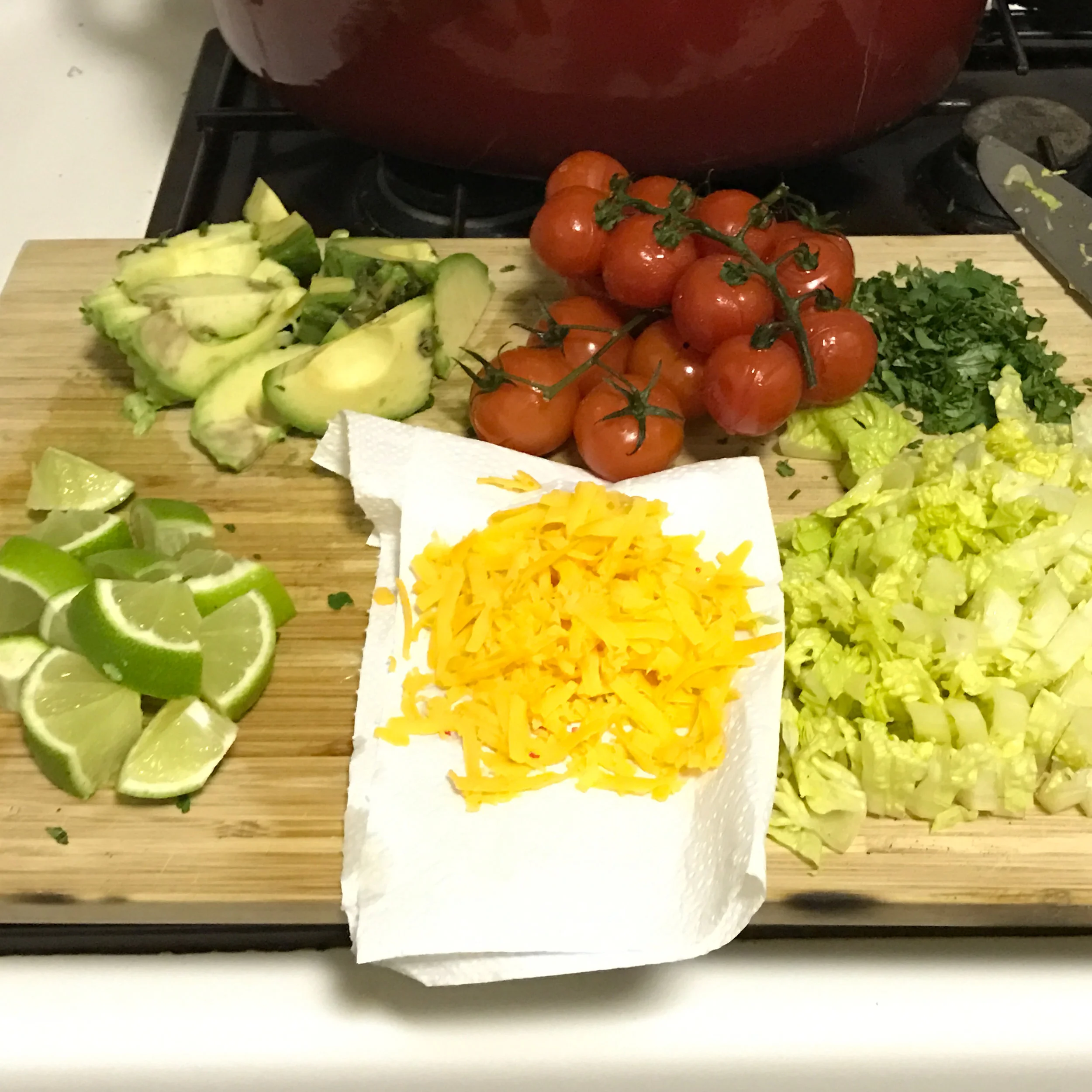 Dinner prep : Making dinner together is one of the roommate and I's favorite past times. We have a super small kitchen but we've figured out how to work well together without stepping on toes.