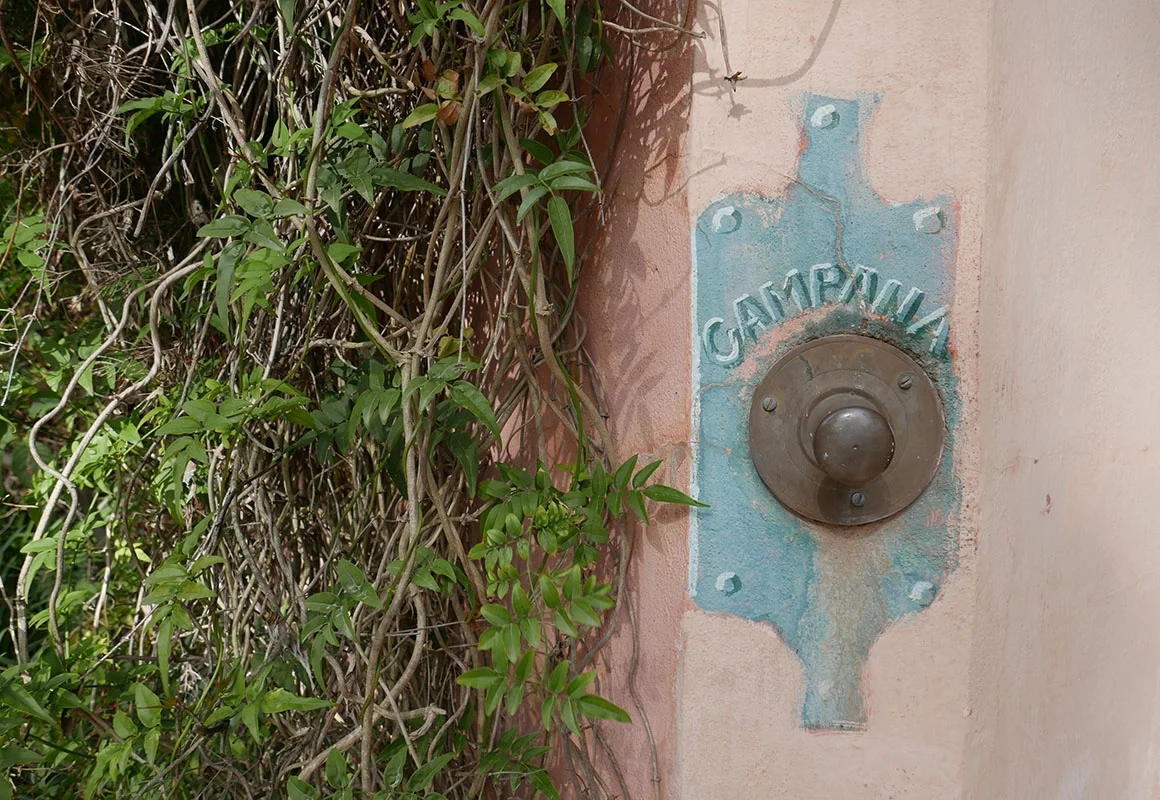 "Bell"
