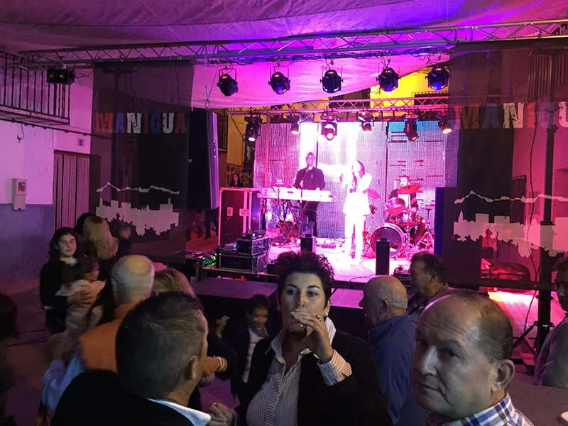 orquesta Manigua.jpg