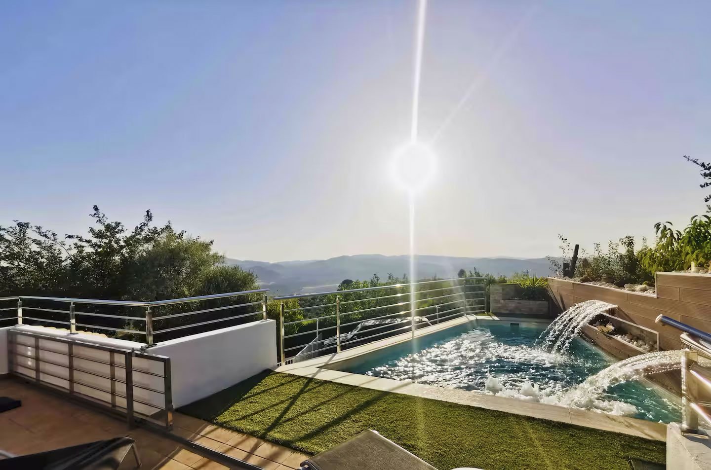 Where to Stay in Moclín