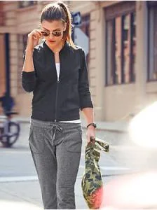 cool girl style is black + white...sometimes. ( credit .)