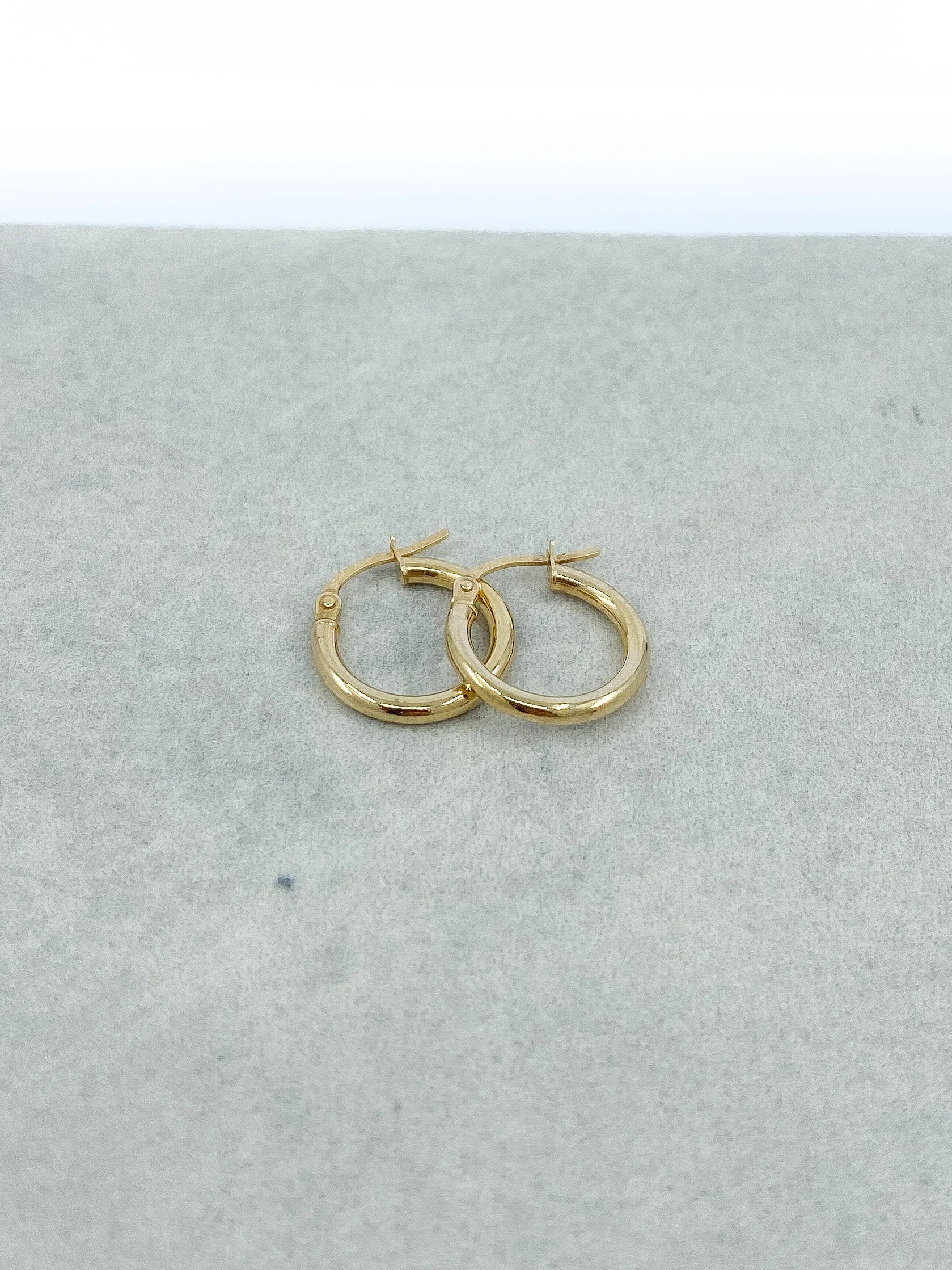 B03C009F-C14A-4F42-8A10-1EAEF9168C21