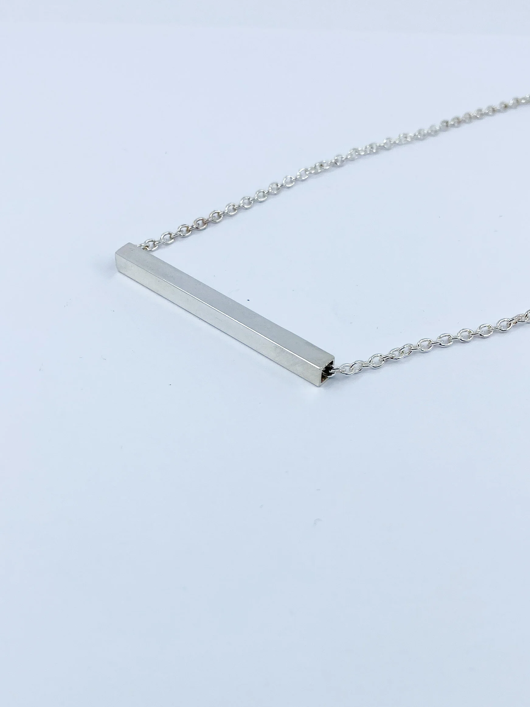 B0E758D8-F634-4F19-ACBC-85C078C1A04A