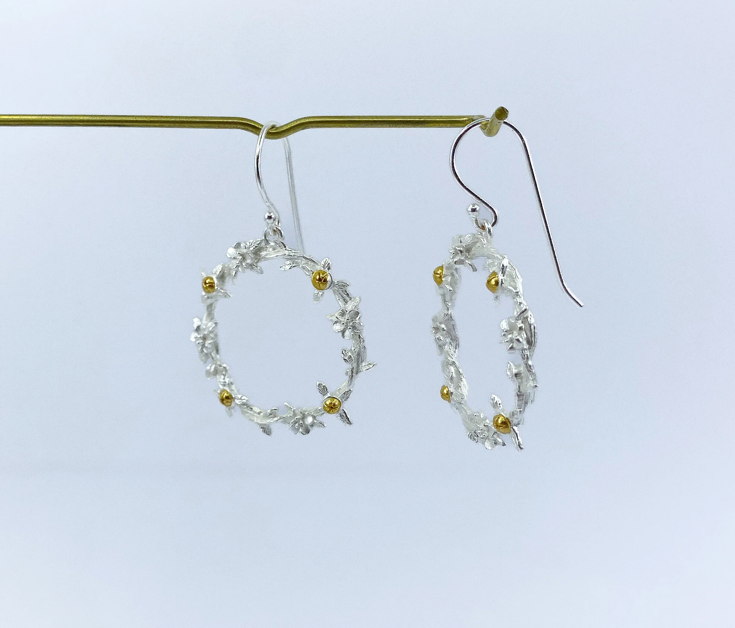 287D90EE-394B-4FF3-95B4-1931BCD88F33