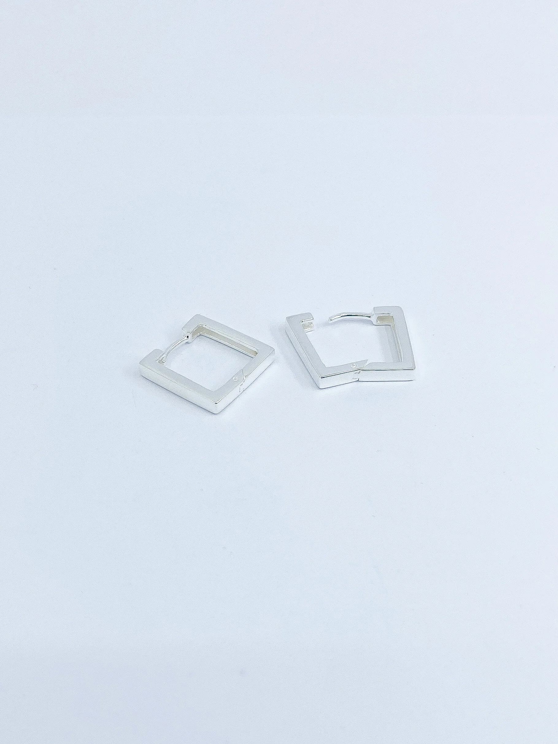 7294982C-AE22-42DB-A922-20480B197565