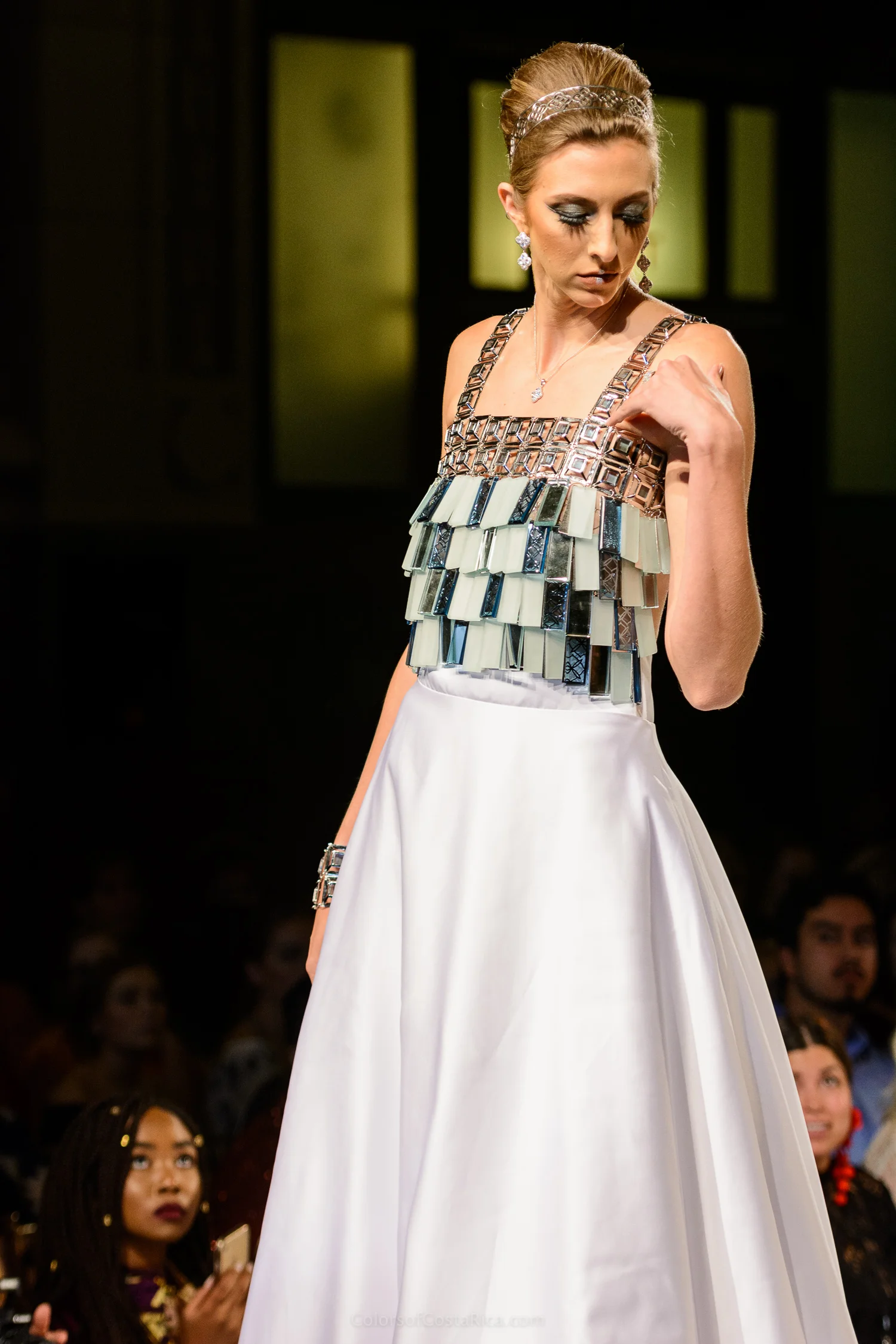 ccrKCFWss18-18.jpg
