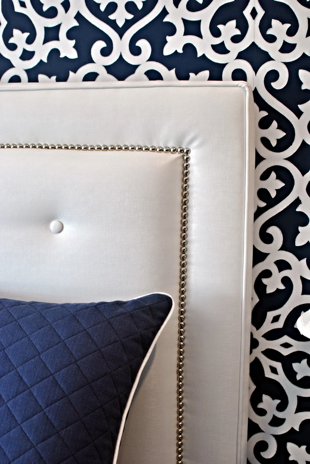 CNheadboard_detail.jpg