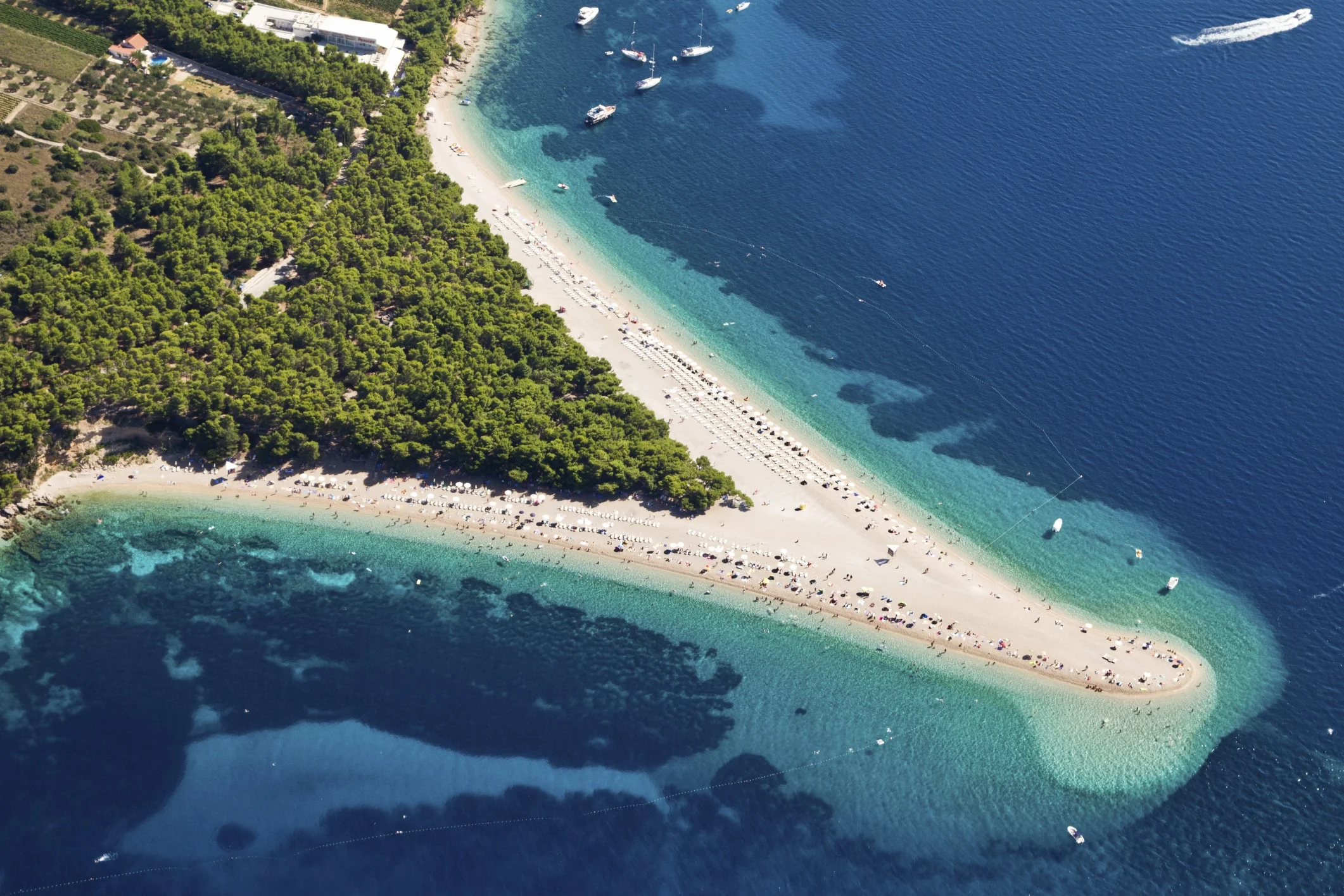 Brac Zlatni Rat Beach-min.jpg