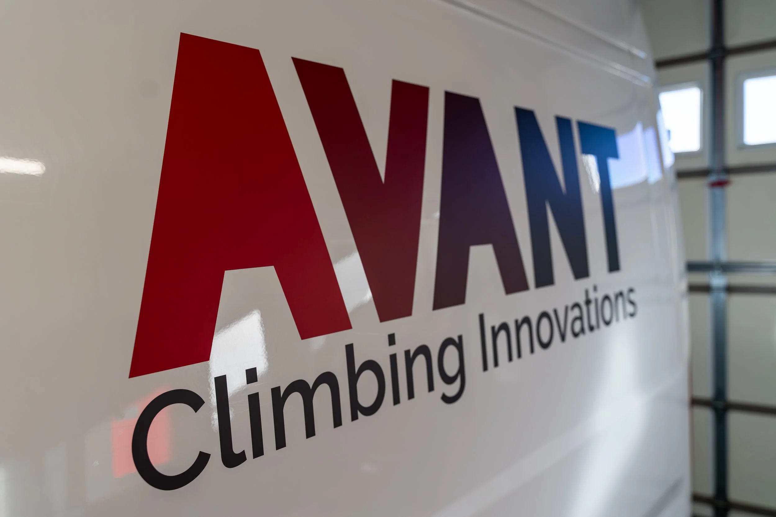 AvantCloseup.jpg