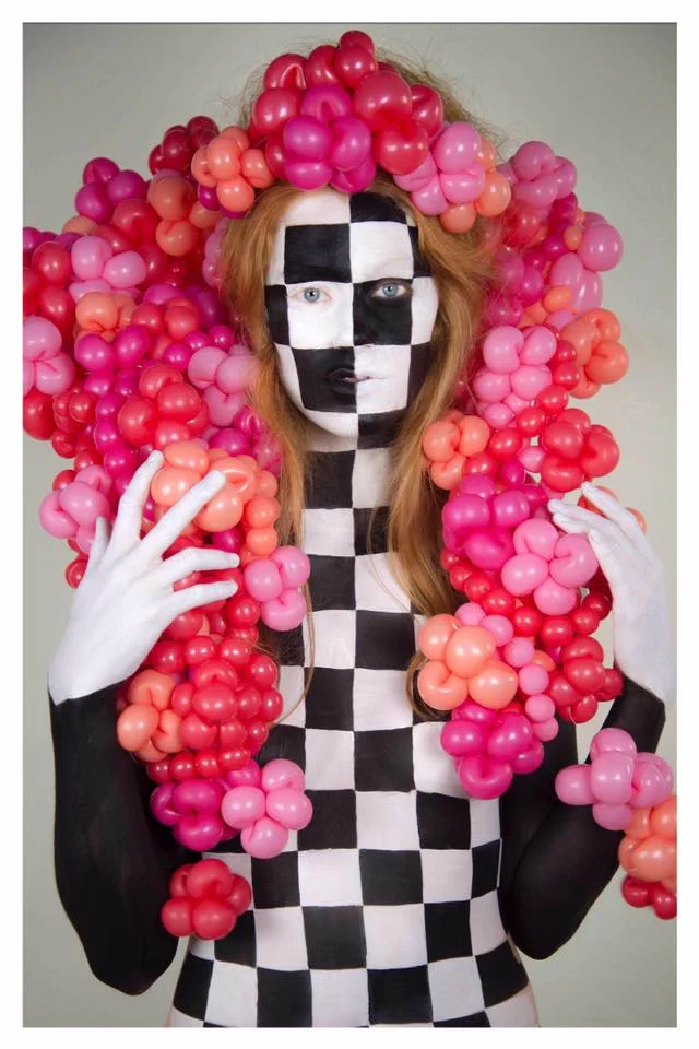 balloon headdress with elsa.jpg