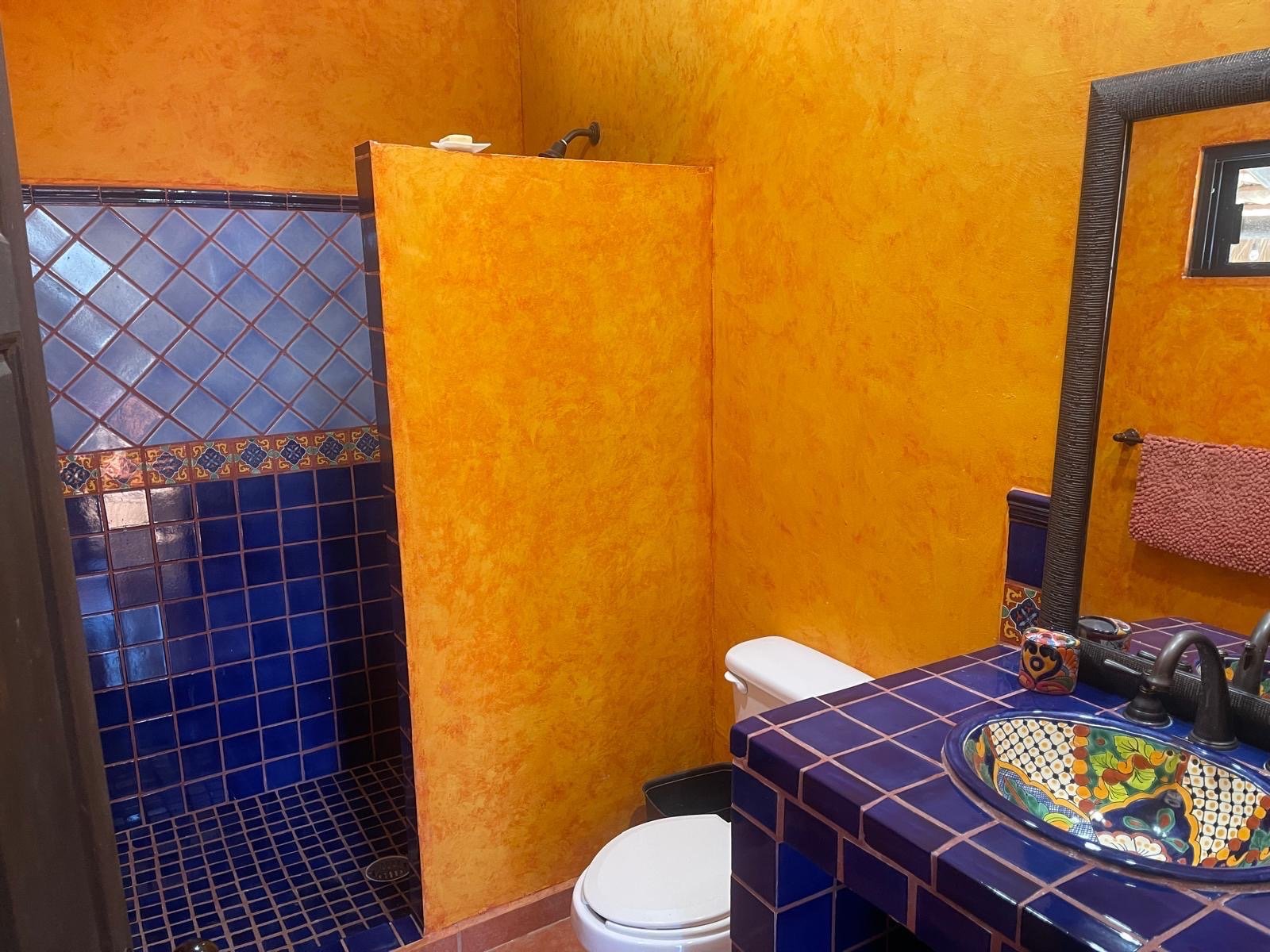Casa bath 1.JPG