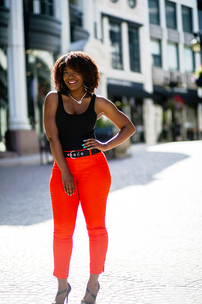 Anerkendelse ventilation Angreb Outfit Inspiration: How To Style Red Pants — Arteresa Lynn