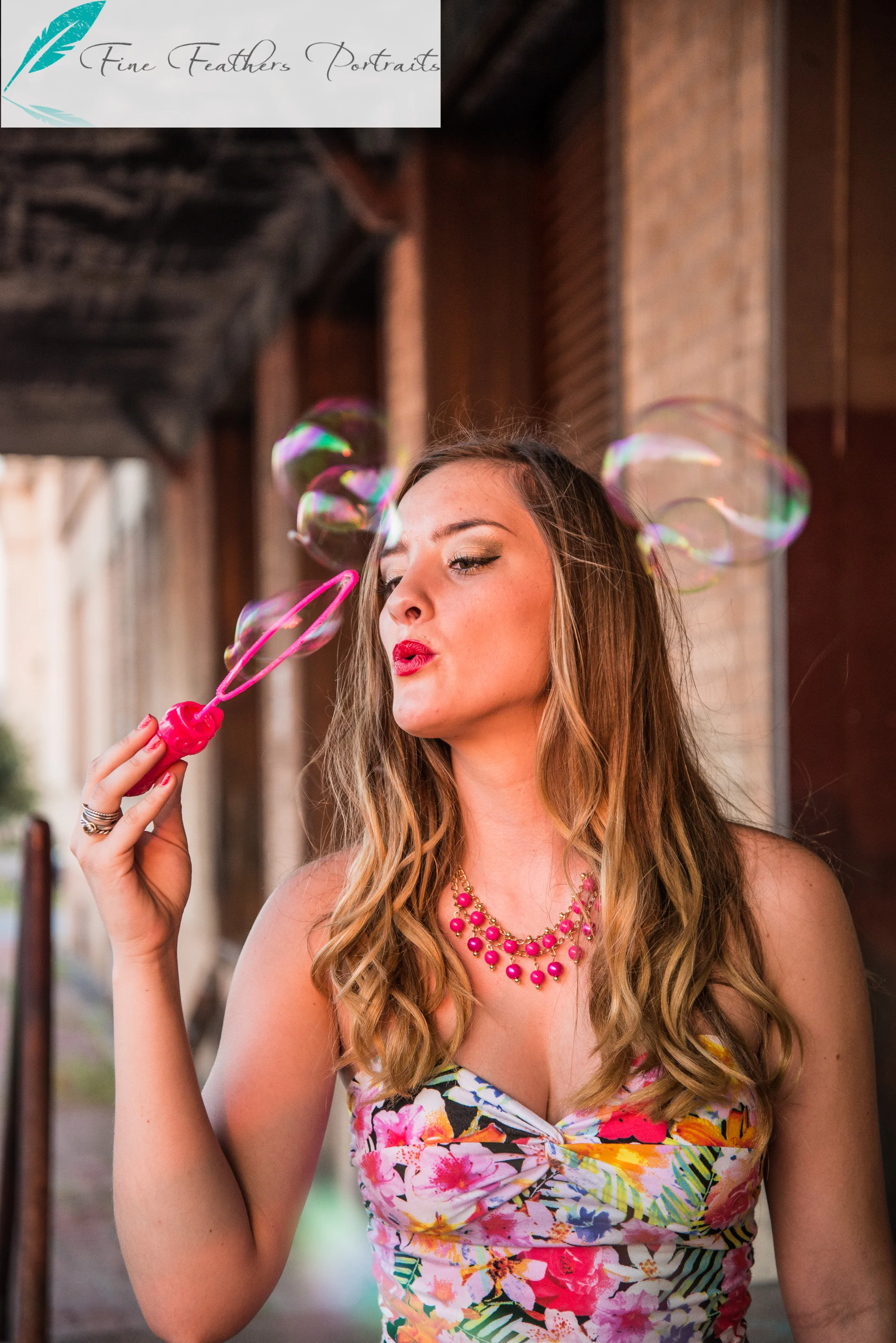 Ivey_bubbles_01.jpg